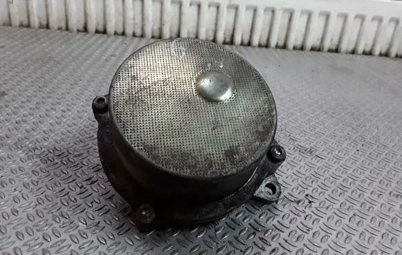 Vacuum pump