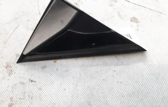 KIA Sportage Fender end trim 86210-R2000