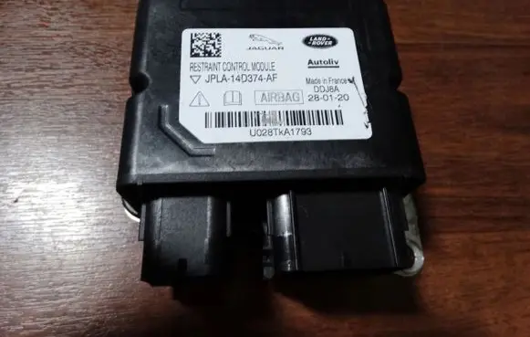 Land Rover Range Rover Sport L494 Airbag control unit/module JPLA-14D374-AF
