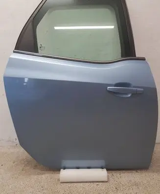 Rear door