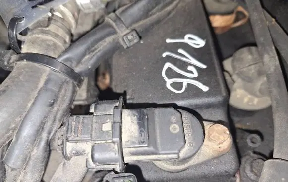 Ford Mondeo MK IV Camshaft position sensor 