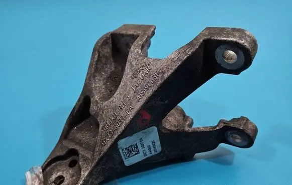 Jaguar XE Engine mounting bracket GX736037FA IMPRK1546756