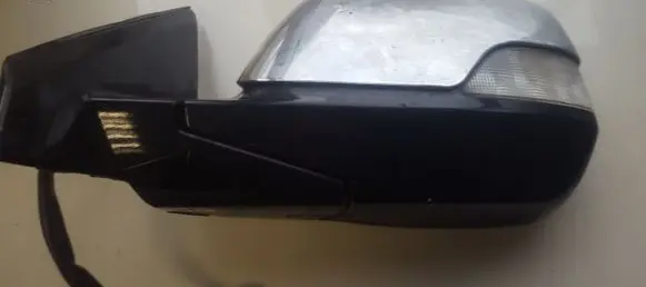 Honda CR-V Front door electric wing mirror E9024386