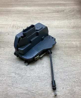 Renault Laguna II Rear door lock 009153 GTL147 Rightside