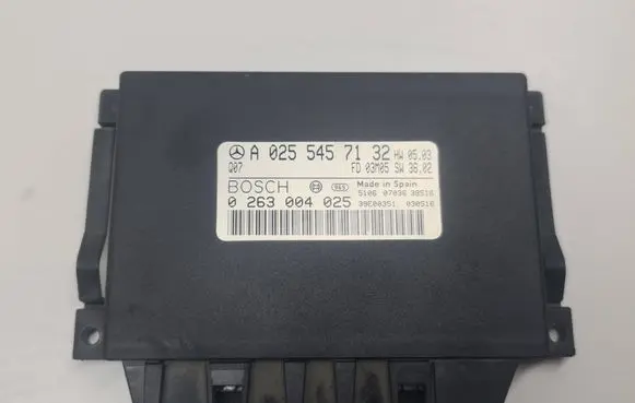 Mercedes-Benz E W211 Parking PDC control unit/module A0255457132 0263004025