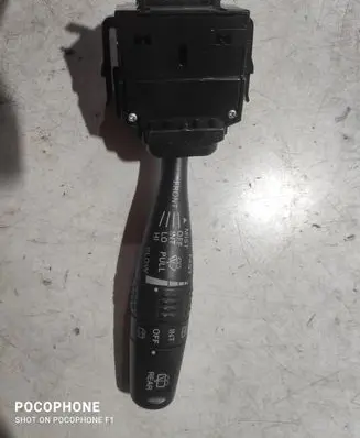 Mitsubishi Grandis Wiper control stalk 17D714