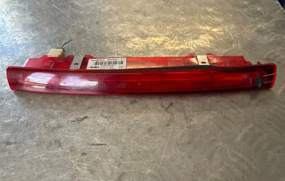 Renault Scenic II - Grand scenic II Third/center stoplight 8200073239