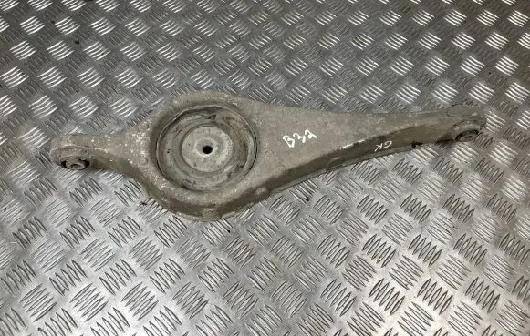 Volvo V60 Rear upper control arm/wishbone