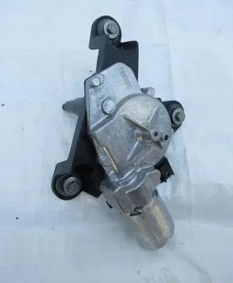 Opel Crossland X Rear window wiper motor 9819899980