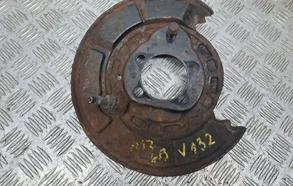 Toyota Verso Rear brake disc plate dust cover 465030F040