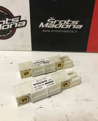 Volvo XC90 Airbag deployment crash/impact sensor 8651755