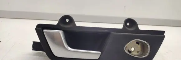 Audi A4 S4 B7 8E 8H Front door interior handle 8E2837019
