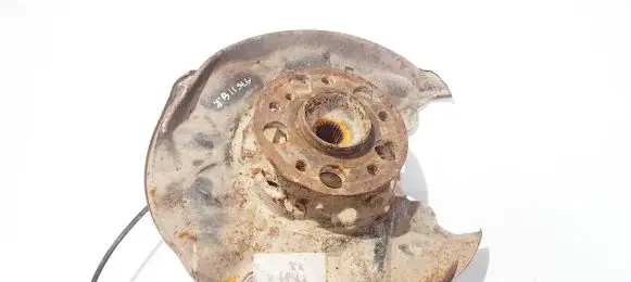 Mercedes-Benz C W203 Rear brake disc plate dust cover 