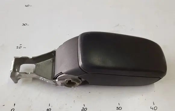 Audi A3 S3 8P Armrest 