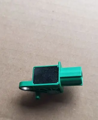 Audi Q7 4L Airbag deployment crash/impact sensor 1K0909606C