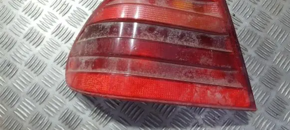 Mercedes-Benz E W210 Rear/tail lights A2108200164 197001