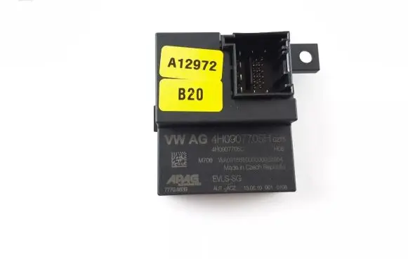 Audi A8 S8 D4 4H Steering rack control module 4H0907705H