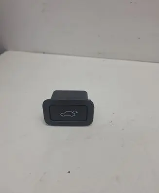 Volvo V70 Tailgate interior release/open handle 
