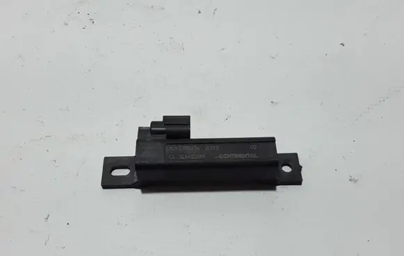 Renault Captur II Aerial GPS antenna A2C53119236