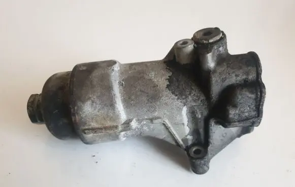 Mercedes-Benz B W245 Oil filter mounting bracket A6401800510