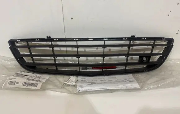 Opel Corsa D Front bumper lower grill 13231589