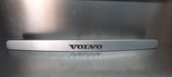 Volvo V50 Number plate light