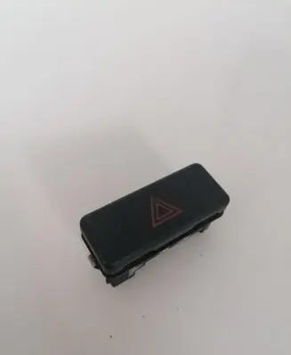 BMW 5 E39 Hazard light switch 8350947