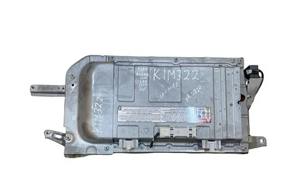 Toyota Yaris Hybrid / electric car battery G928052030 2345253203