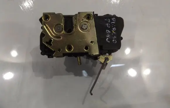 Citroen Xsara Front door lock 