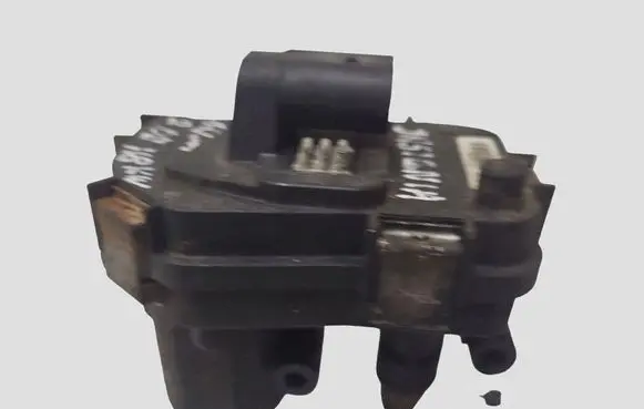 Opel Insignia A Intake manifold valve actuator/motor TMS2