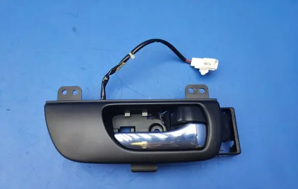 Lexus LS 430 Rear door interior handle trim 6928750010