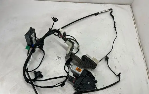 Dodge Durango Front door wiring loom 68251720AB 68270829AA 68316560AB