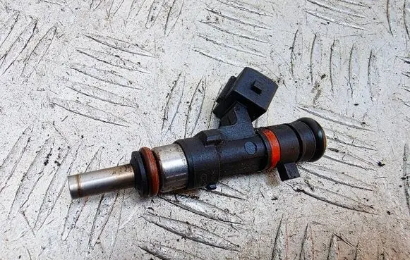 Alfa Romeo Mito Fuel injector 0280158224