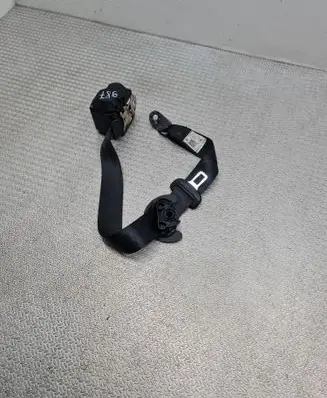 Volkswagen Polo V 6R Rear seatbelt 34035147 6R0857805 1000045