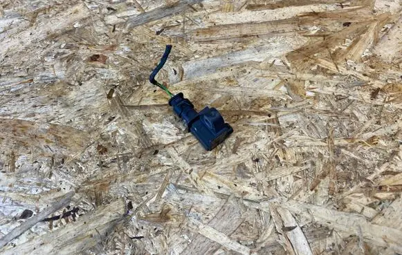 BMW X5 F15 Airbag deployment crash/impact sensor 9196043