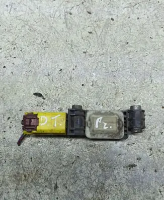 Audi A4 S4 B7 8E 8H Airbag deployment crash/impact sensor