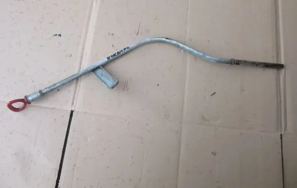 SsangYong Korando Oil level dip stick 