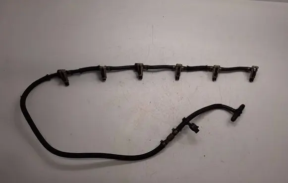 BMW X6 E71 Fuel return line/hose 13537799869 13537792870