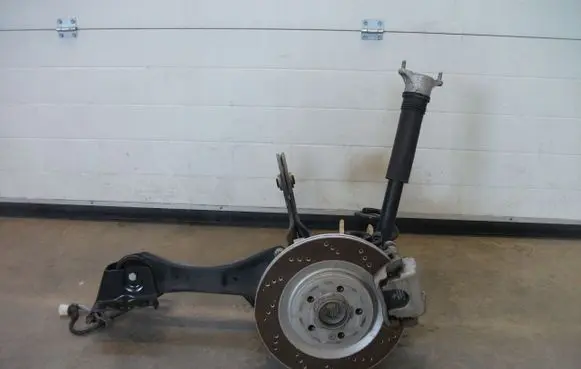 Mercedes-Benz A W177 AMG Rear wheel hub spindle/knuckle 306KM