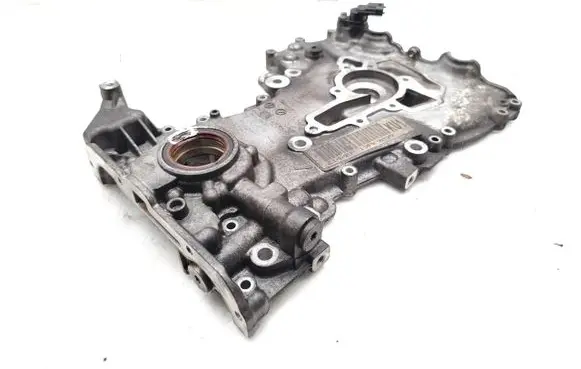 Opel Astra H Timing chain cover 55556309
