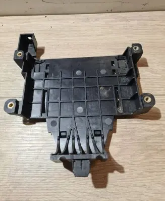 Volvo S80 Engine control unit holder 6G9N17108A 30729835