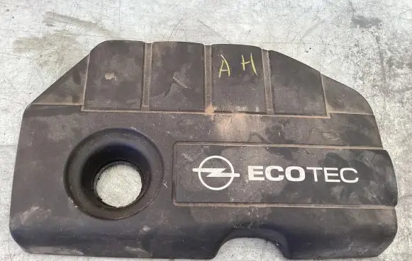 Opel Astra H Engine cover (trim) 55355217 330188061 55356218