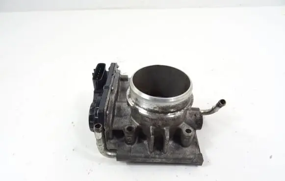 Mazda 6 Electric throttle body valve SHY1136B0
