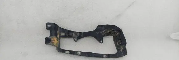 Suzuki Vitara (LY) Fog light bracket 3552686R2