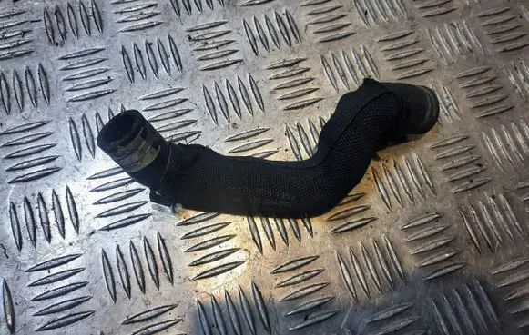 Audi S5 Engine coolant pipe/hose 8K0121109L