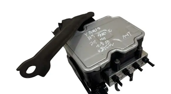 Toyota Yaris XP210 ABS Pump 44540K0140 21033053215 970290