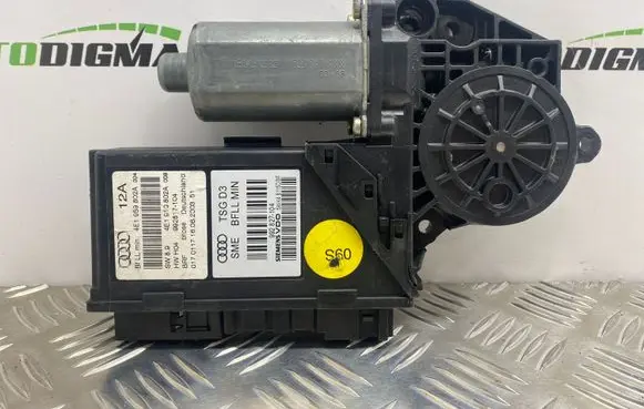 Audi A8 S8 D3 4E Front door window regulator motor 4E1959802 4E1959802A