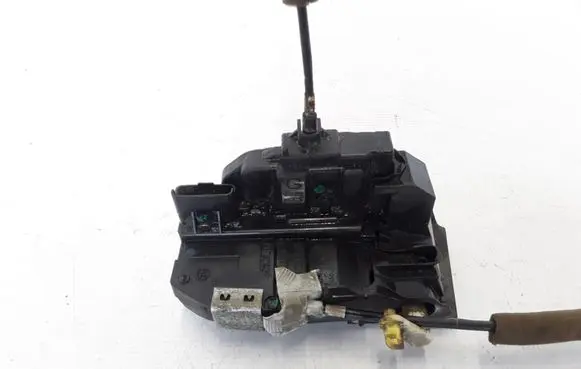 Renault Kadjar Front door lock 805004EA2B
