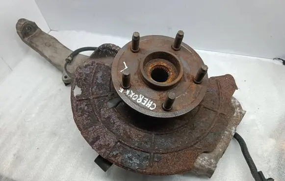 Jeep Grand Cherokee (WK) Front wheel hub 52090177AC