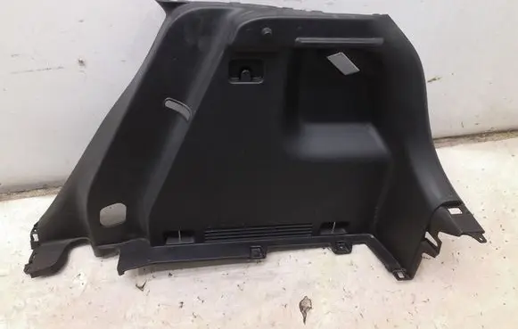 KIA Rio (C) pillar trim 85741-H8000